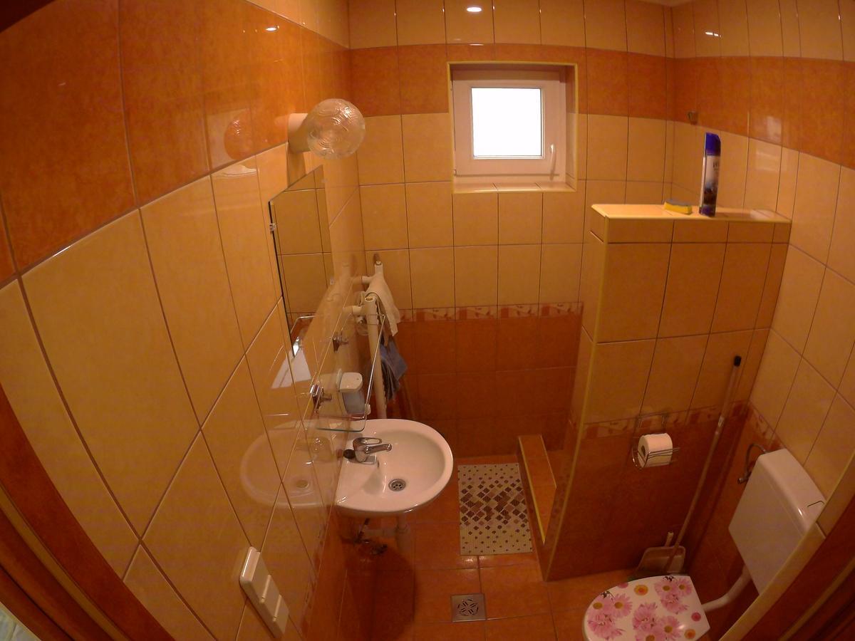 Andrea Apartman Hajduszoboszlo Exterior photo